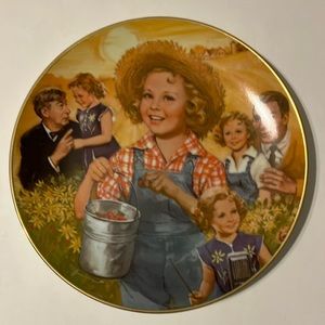 The Shirley Temple Classics Collector’s Plate Rebecca of Sunnybrook Farms 1965